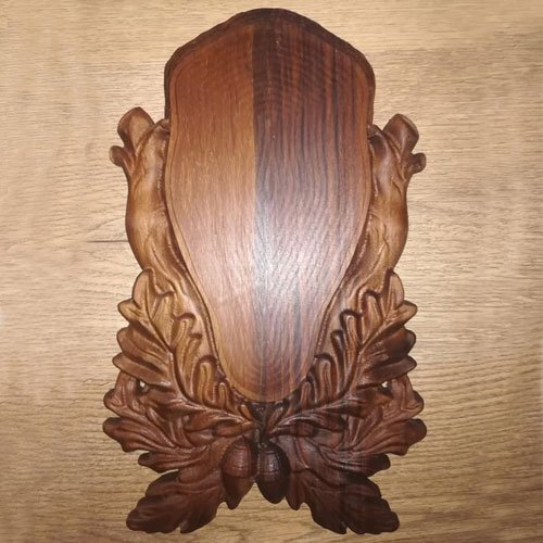 Trophy Mounting Shield Wood Carving Plaque Oak leaves and Acorns